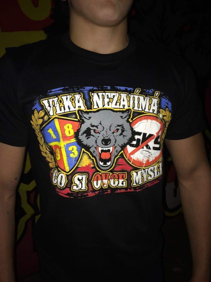 Podoba jednotných triček pro nedělní utkání
