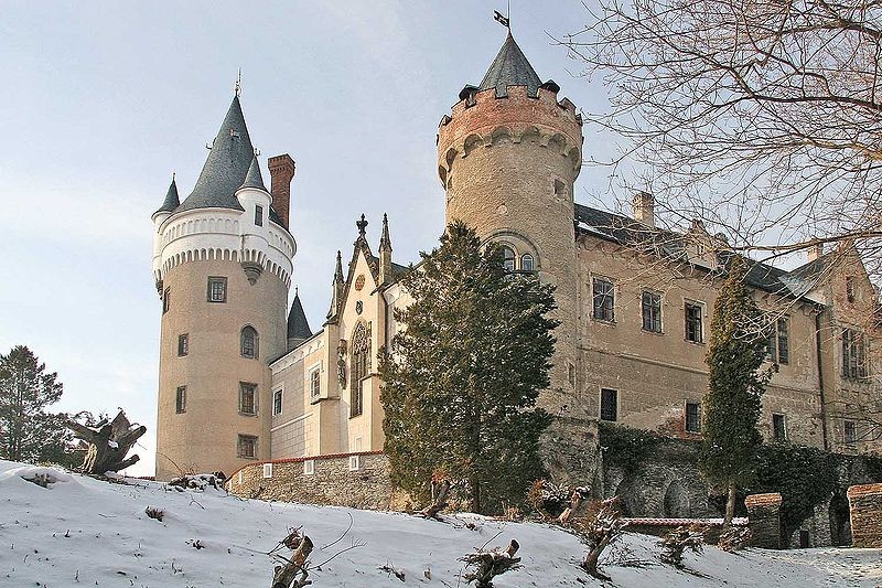 Zámek Žleby