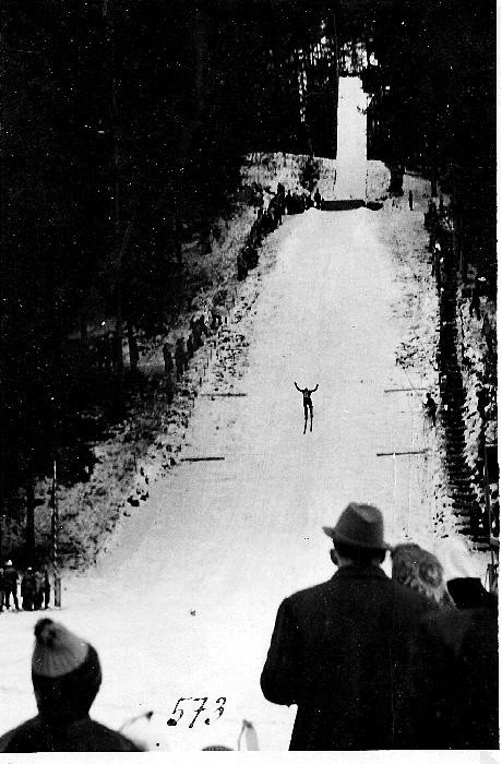 Příští národní lyžařské mistrovství se konalo až po pěti letech, v roce 1946