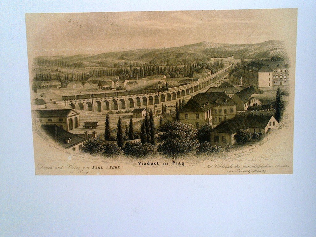 Chlouba Prahy na pohlednici