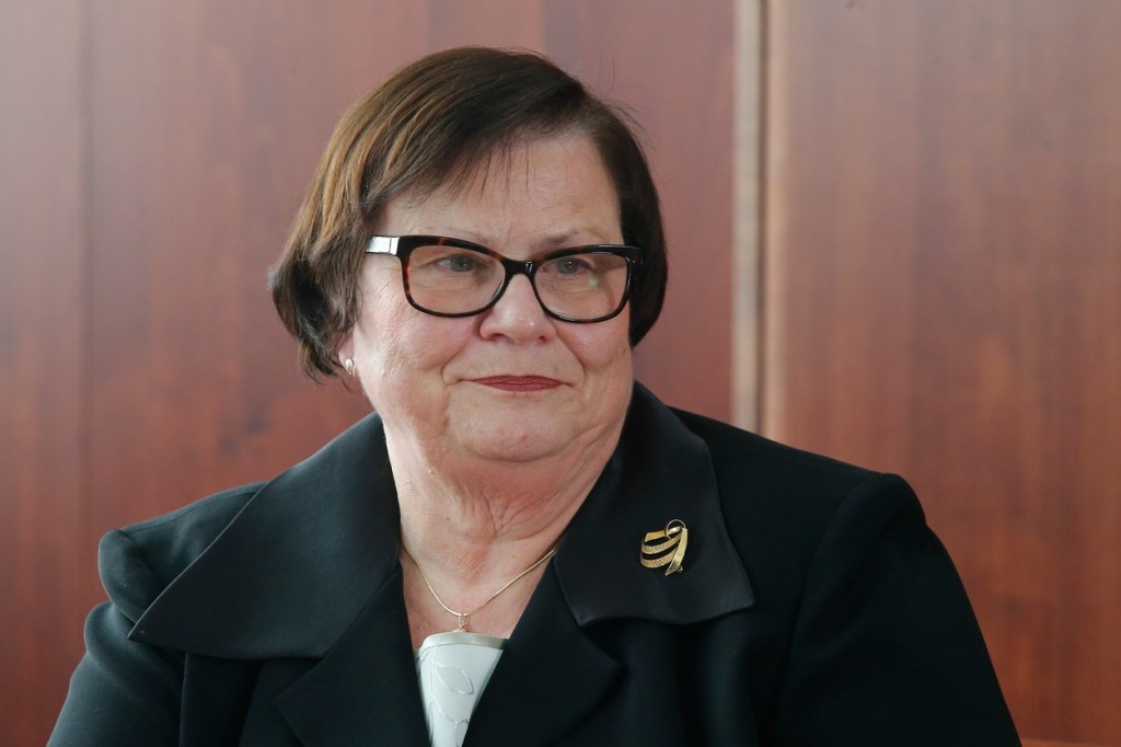 Marie Benešová volí netradiční řešení personálních problémů v justici