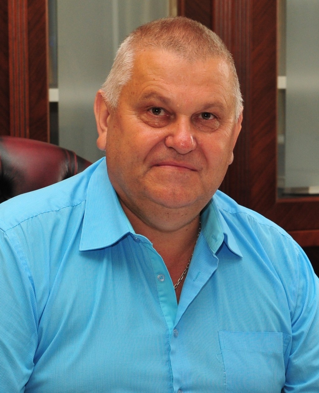 Hejtman Středočeského kraje Miloš Petera (ČSSD) chce silnici zavřít