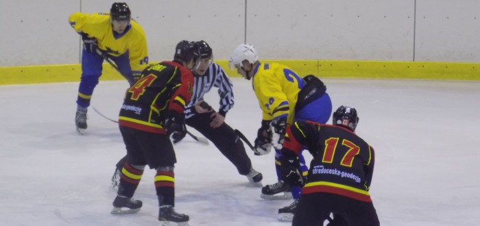 Duel Černošic a Mělníku patřil k ozdobám 14. kola krajské hokejové ligy