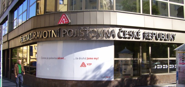 Všeobecná zdravotní pojišťovna ČR (VZP) je největší zdravotní pojišťovna u nás a má přes šest milionů klientů