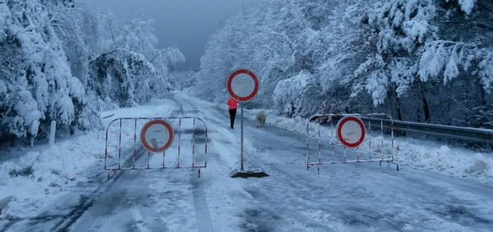 Silnice 116 v úseku Řevnice Mníšek je uzavřená