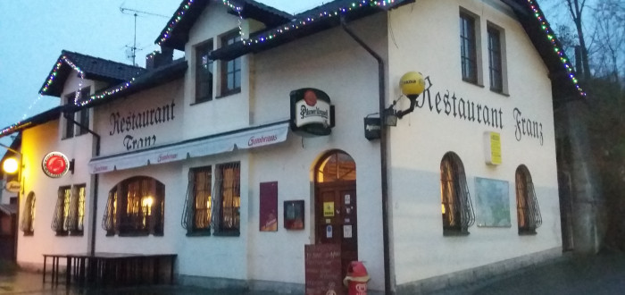 Senohrabská nádražní restaurace