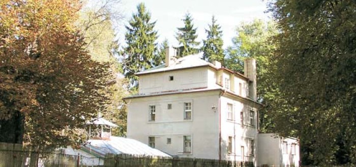 Maxmiliánka je součástí zástavby v Tichém údolí se zajímavou historií