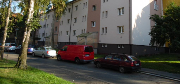 Kotelna se nachází v ulici Míru u křižovatky s ulicí Hrnčířskou. Kde přesně to je, se dozvíte v naší fotogalerii