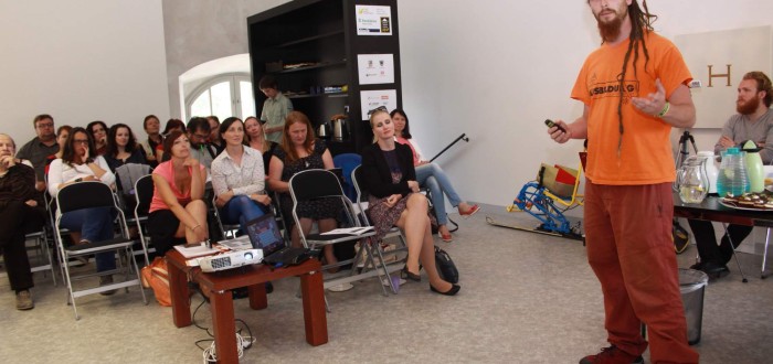 Představení veřejně prospěšného projektu Charity v Chrudimi