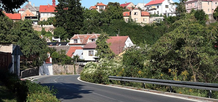 Nehoda v Týnci nebyla jedinou, která se v posledních dnech na středočeských silnicích stala