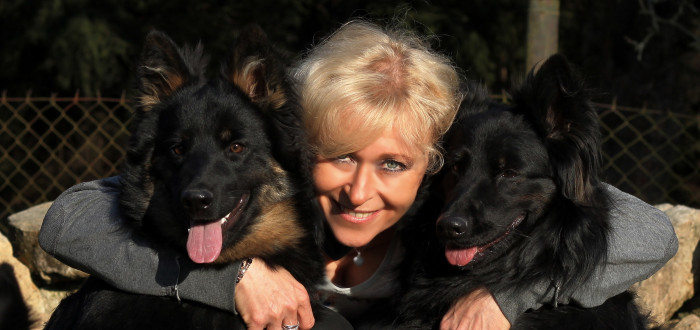 Chovatelka Zdeňka Koubíková se svými mazlíčky Izzie a Clair