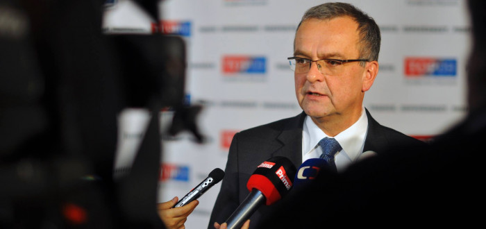 Kalousek už z politiky odešel. Otázka je, na jak dlouho