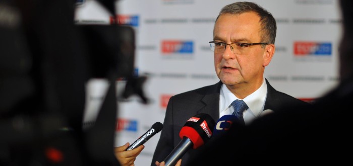 Kalousek už z politiky odešel. Otázka je, na jak dlouho