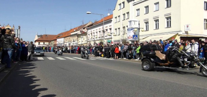 Motosraz v Poděbradech je již legendárním