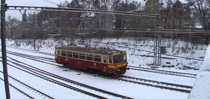 Vlaky stojí kvůli dvěma mimořádným událostem