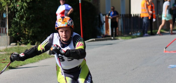 Závodníci jezdí i 70 kilometrů za hodinu