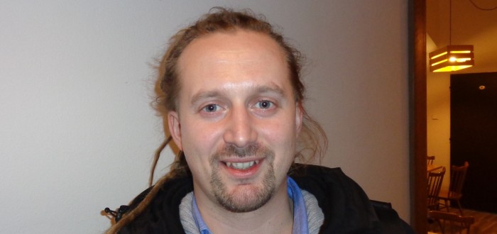 PhDr. Petr Winkler je vedoucí oddělení sociální psychiatrie v Národním ústavu duševního zdraví