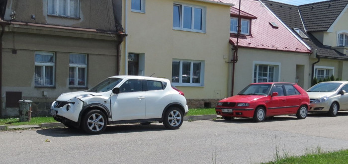 Auto stálo v ulici jenom půl hodiny