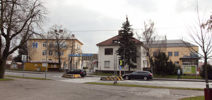 Nymburská nemocnice se snaží zlepšovat svoje podmínky, kde má ale pořád nedostatky?