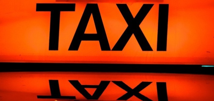 SENIOR taxi