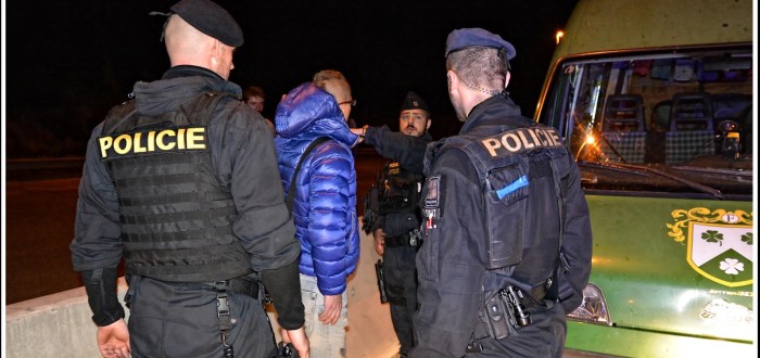 Policie muže s falešnou identitou dopadla