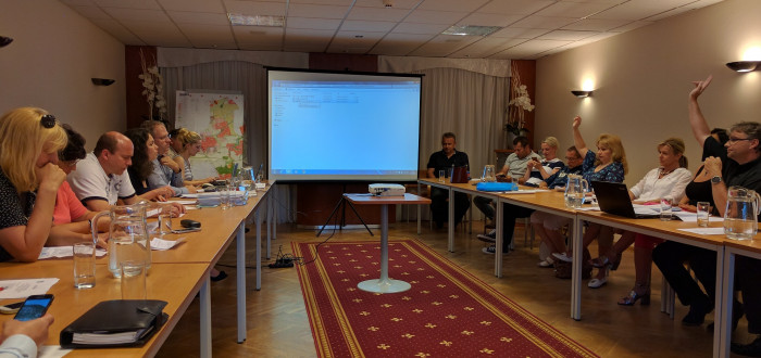 Diskuze na zasedání zastupitelstva v Jesenici u Prahy 7. června 2016