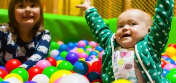 Zábavu pro mimina až po puberťáky nabízí většina dětských heren