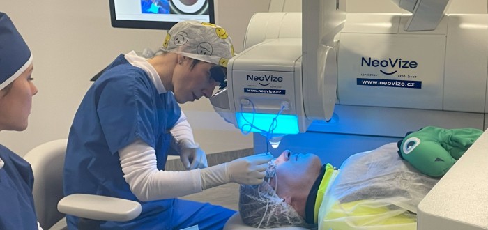 Doživotní záruka na případnou laserovou dokorekci zdarma je garantována v rámci unikátního balíčku péče NeoSMILE PRO®
