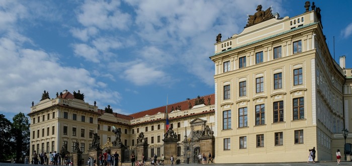 Areál Pražského hradu se po pěti letech otevře návštěvníkům zcela bez kontrol