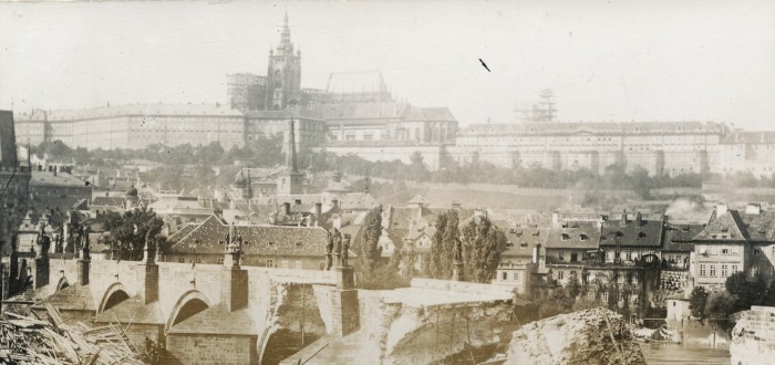 Karlův most za svou existenci přežil několik likvidačních povodní