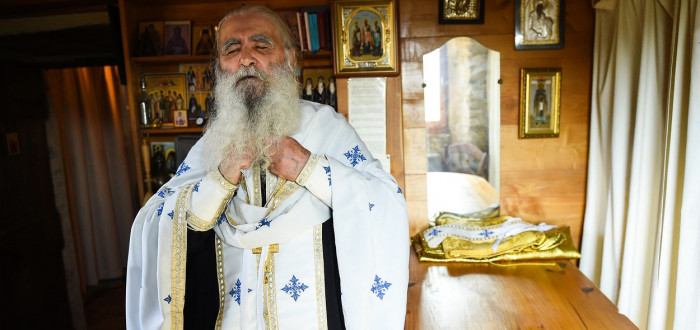 Mniši na hoře Athos stále žijí naprosto odstřiženi od okolního světa