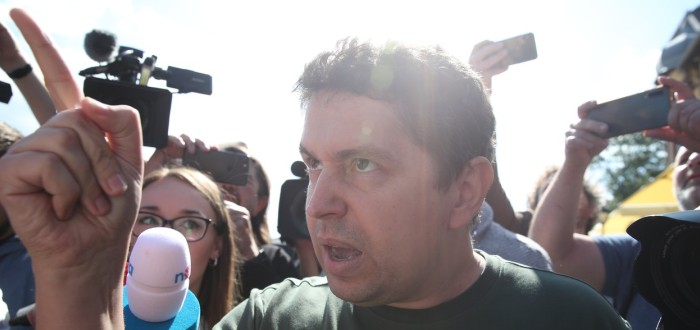 Andrej Babiš junior v roli kontroverzního hybatele předvolební náladou v Česku