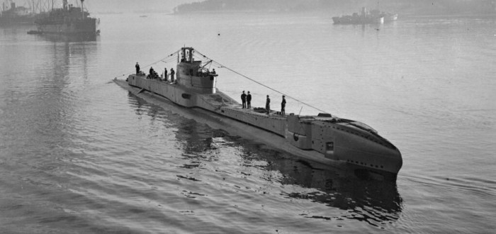 Ponorka HMS Thunderbolt v roce 1940