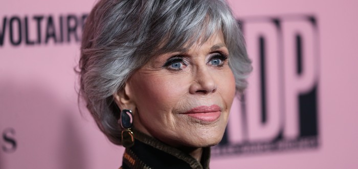 Herečka Jane Fonda zahájila šestiměsíční léčbu chemoterapií