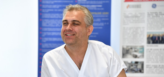Profesor Ondřej Ludka se se svým týmem věnuje výzkumu poruch spánku