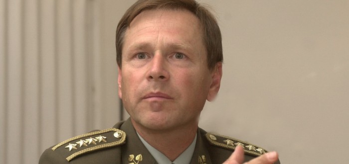 Tuto kauzu bychom měli v klidu a spolehlivě vysvětlit, jinak nebudeme směrem ke spojencům důvěryhodní, myslí si generál Šedivý