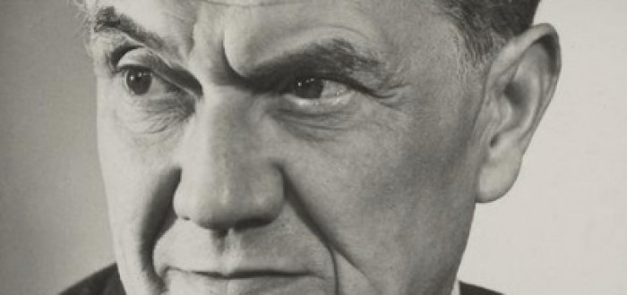 Herec Stanislav Neumann byl členem KSČ. Tato skutečnost naštěstí nemění nic na jeho hereckých kvalitách