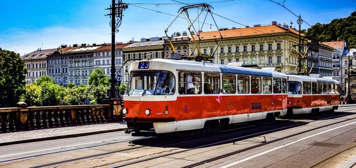Peníze půjdou třeba na opravy tramvajových tratí ve Starostrašnické v Praze 10 a mezi Vladimírovou a Na Pankráci v Praze 4