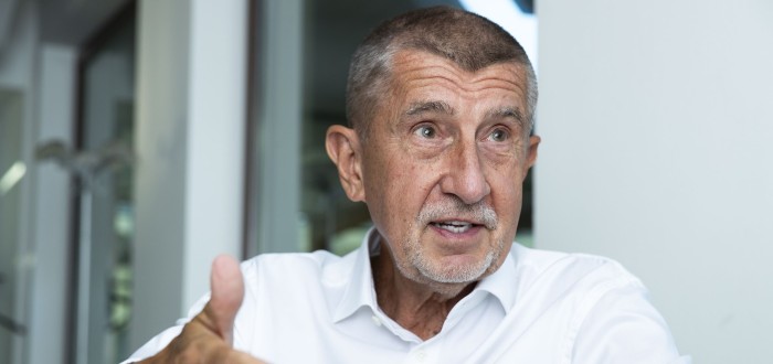 Andrej Babiš ví, jak se zviditelnit. Nebojí se kvůli tomu ani dělat reklamu