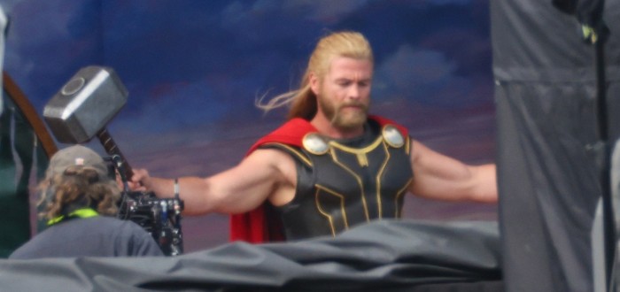 Thor je strážcem a vykonavatelem spravedlnosti. Ochraňuje kováře, mořeplavce a rybáře, rolníky