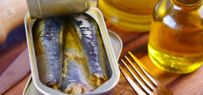 Se zmírněním projevů artritidy vám mimo jiné pomohou i oleje s vysokým obsahem omega-3 mastných kyselin