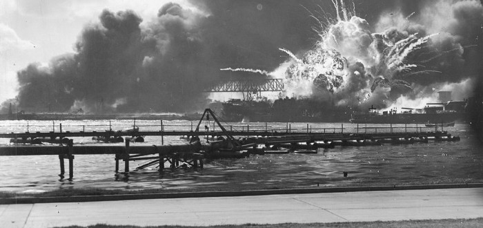 Přístav Pearl Harbor se stal během několika minut peklem na zemi