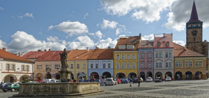 Na obchvat Jičína si tamní obyvatelé ještě počkají