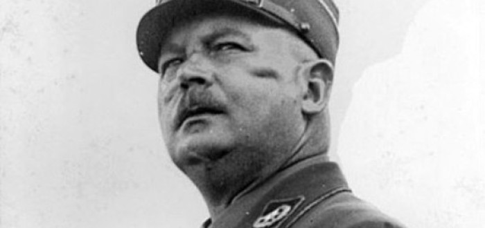 Spoluzakladatel úderných oddílů SA Ernst Röhm ohrožoval svými mocenskými ambicemi i Adolfa Hitlera. Tím i podepsal ortel smrti