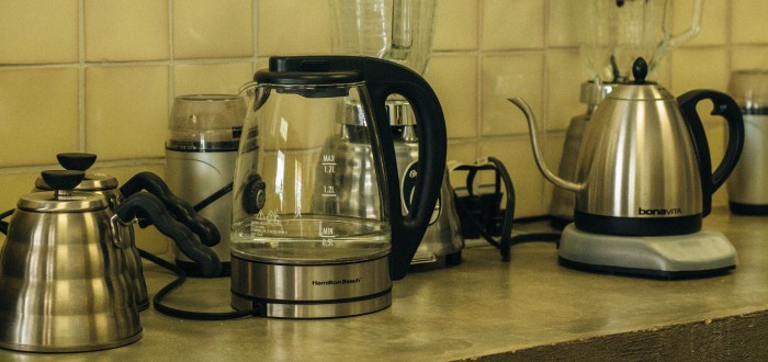 Rychlovarnou konvici můžete lehce vyčistit i s pomocí citronové šťávy
