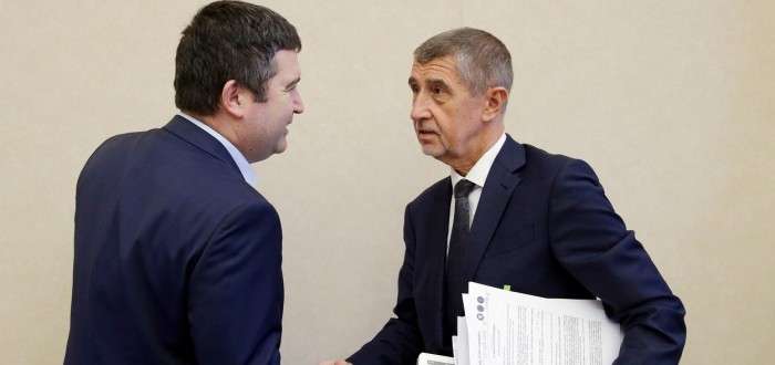 A vítězem o největší populistický nesmysl roku se stává...no, bude to těžké