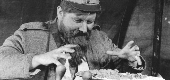 Ve filmu Poslušně hlásím si Milan Neděla zahrál ikonickou roli žrouta Balouna, pucfleka nadporučíka Lukáše
