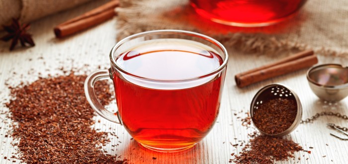Rooibos je nápojem připravovaným z keře nazývaného čajovec kapský