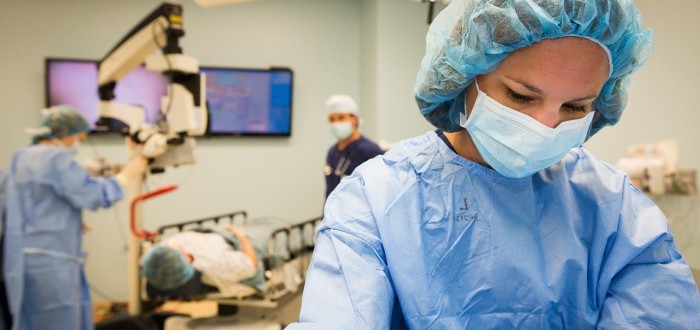 Po transplantaci je nutné dodržovat přísný režim. Léky, které pacient dostává, zároveň činí člověka zranitelného vůči infekci