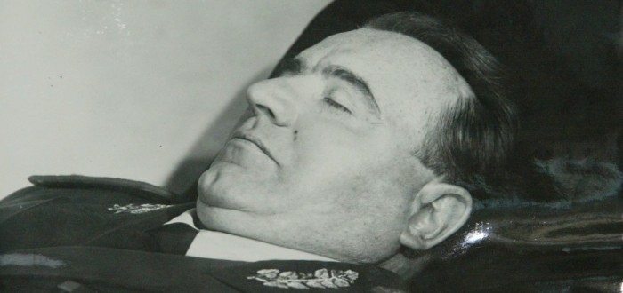 První dělnický prezident Klement Gottwald vydržel v mauzoleu sotva pár let